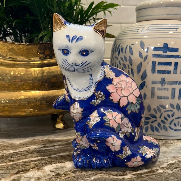 Chinoiserie Ceramic Cat - Picture 1 of 7
